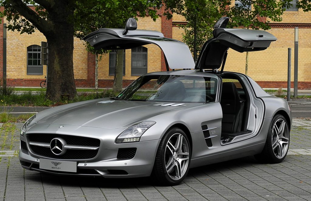 Technische Daten: Mercedes SLS AMG | Maße, Leistung, 0-100, PS, Motoren ...