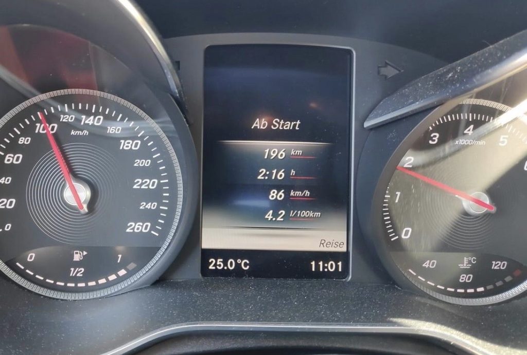 Mercedes C Klasse Leere Batterie wechseln, laden & anlernen Kosten