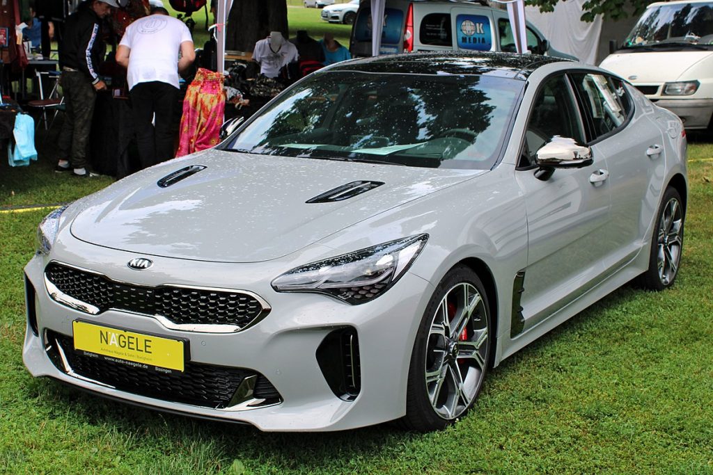 1200px-Kia_Stinger_Monrepos_2019_IMG_1946-1024x683.jpg