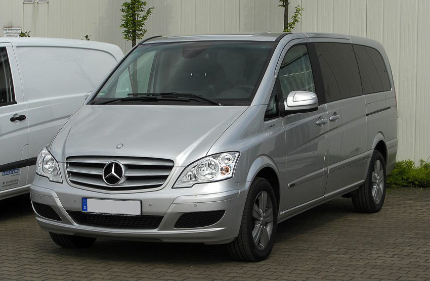 Mercedes-Benz Viano Lang CDI 2.2 BlueEFFICIENCY Trend Edition (V 639, Facelift) – Frontansicht, 16. April 2011, Hilden.jpg