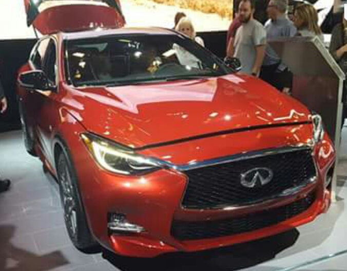 Infiniti QX30