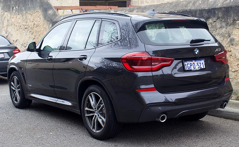 2018 BMW X3 (G01) xDrive20d M Sport wagon (2018-09-17) 03.jpg