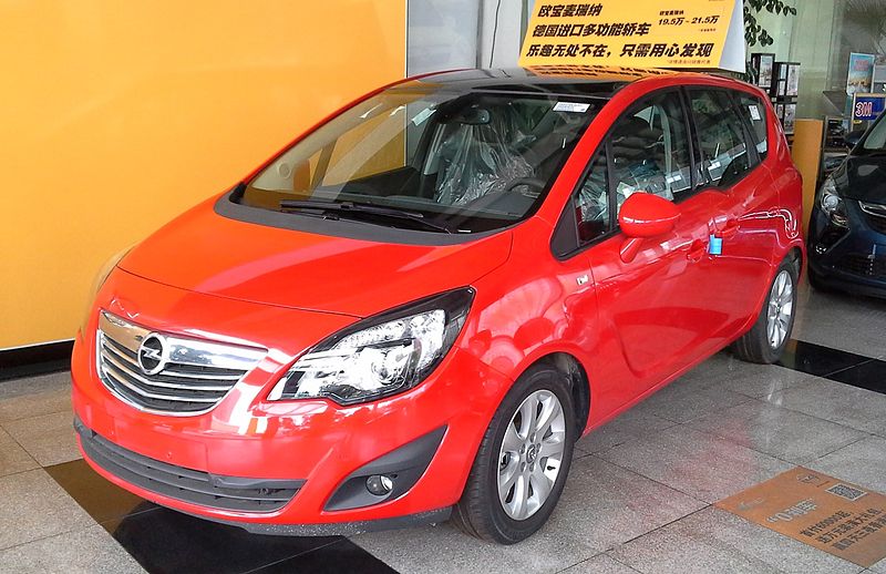 Opel Meriva B 001 China 2014-04-22.jpg