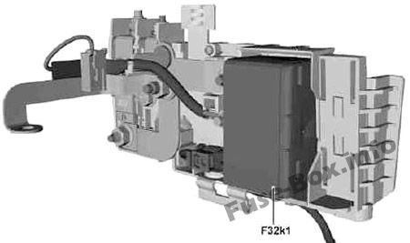 Mercedes-Benz-B-Class-W242_W246-2012-2018_in3