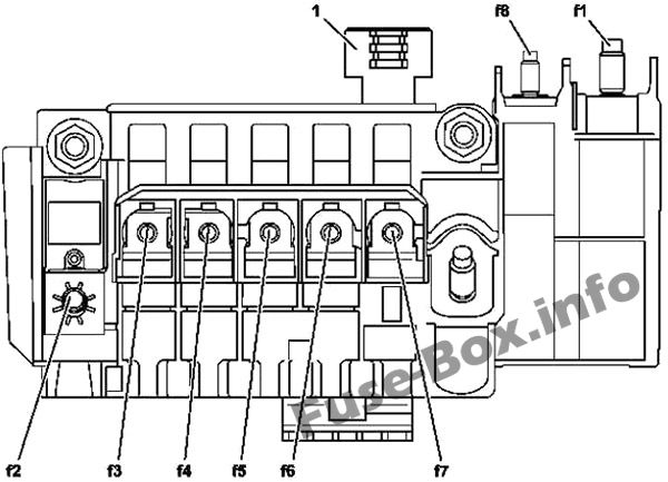 Mercedes-Benz-CLA-Class-C117-2014-2019_pre1