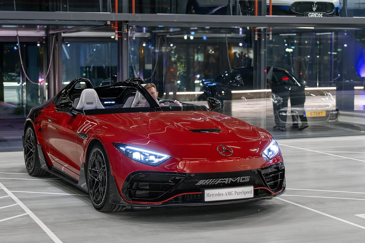 Mercedes AMG PureSpeed